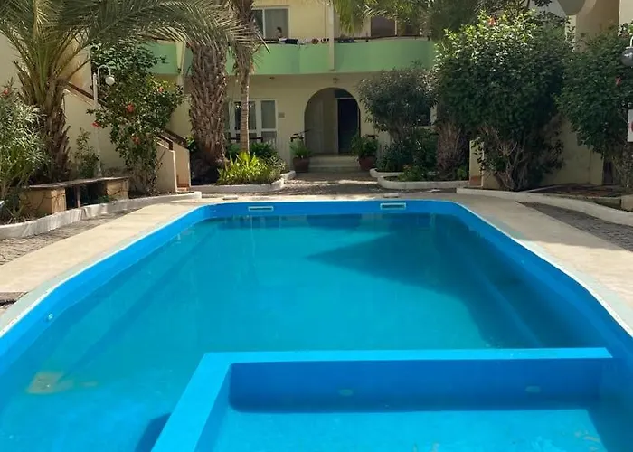 Apartamento T3 Encantador Com Piscina Wifi E Perto De Praia